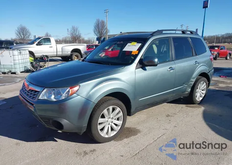2012 Subaru Forester 2.5X Premium z USA, uszkodzony, nr VIN JF2SHADC3CH466864